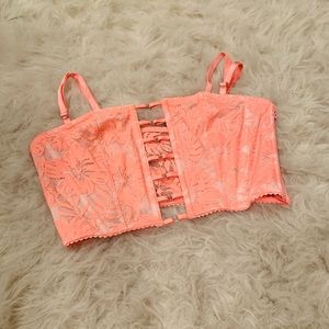 NWT Sexy Victoria’s Secret Coral Strapless Bra